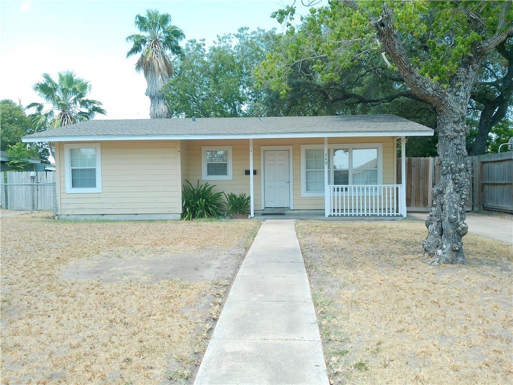 749 Westchester Drive