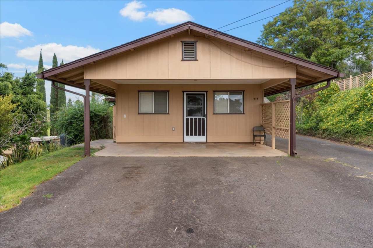 Remodeled 2 Bed/1 bath Attached Cottage in Lower Kula