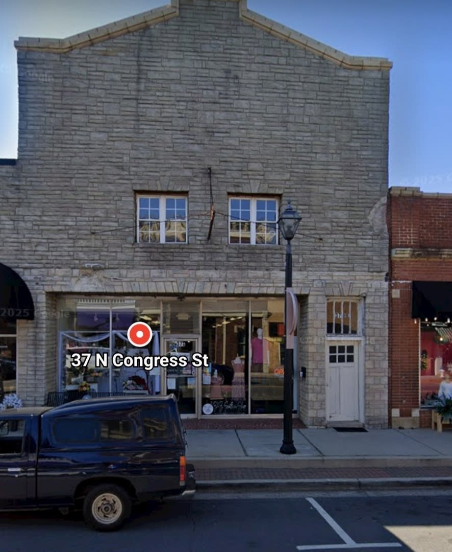 37 North Congress Street