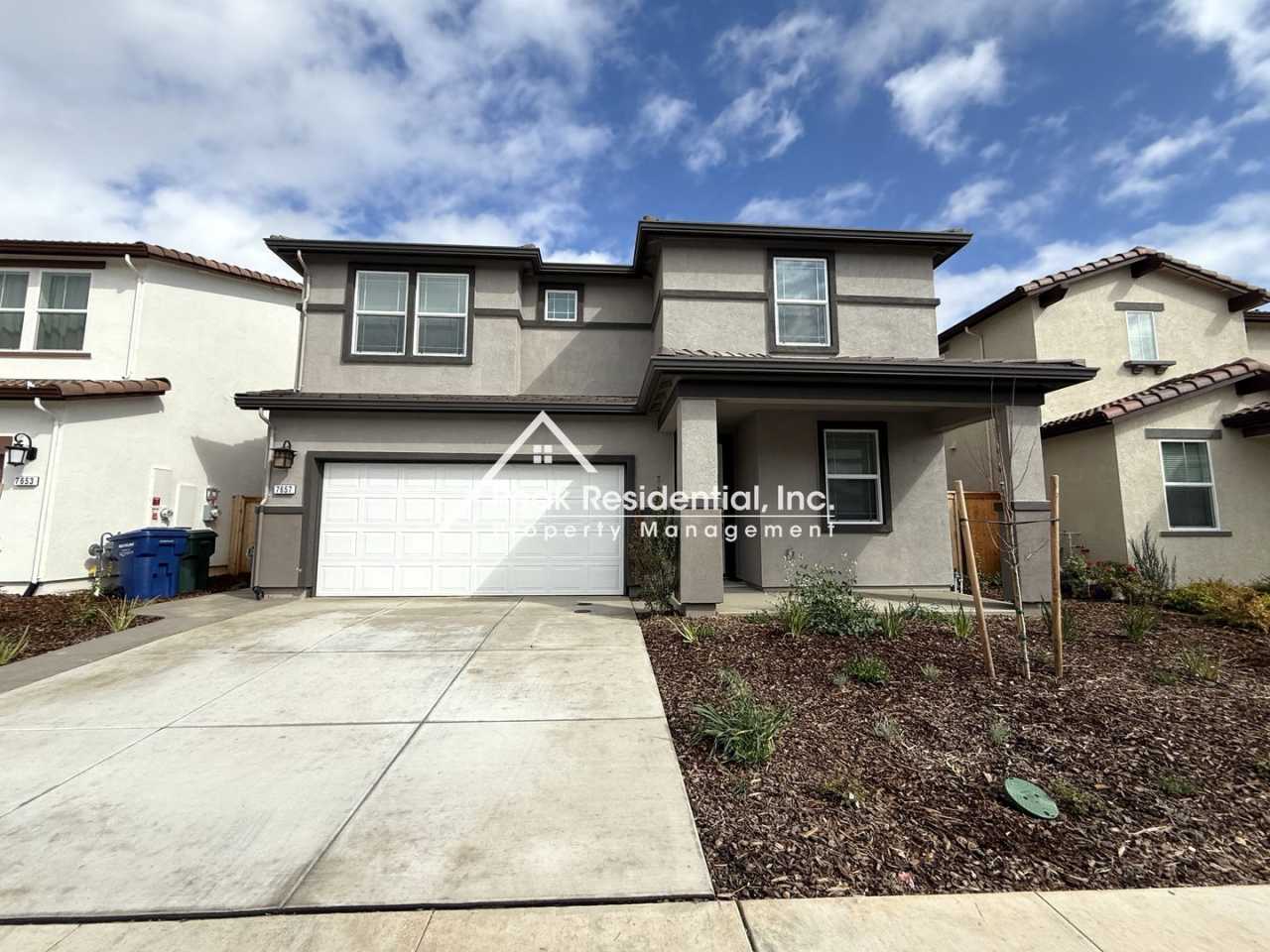 Brand New Sacramento 4bd/3ba House!