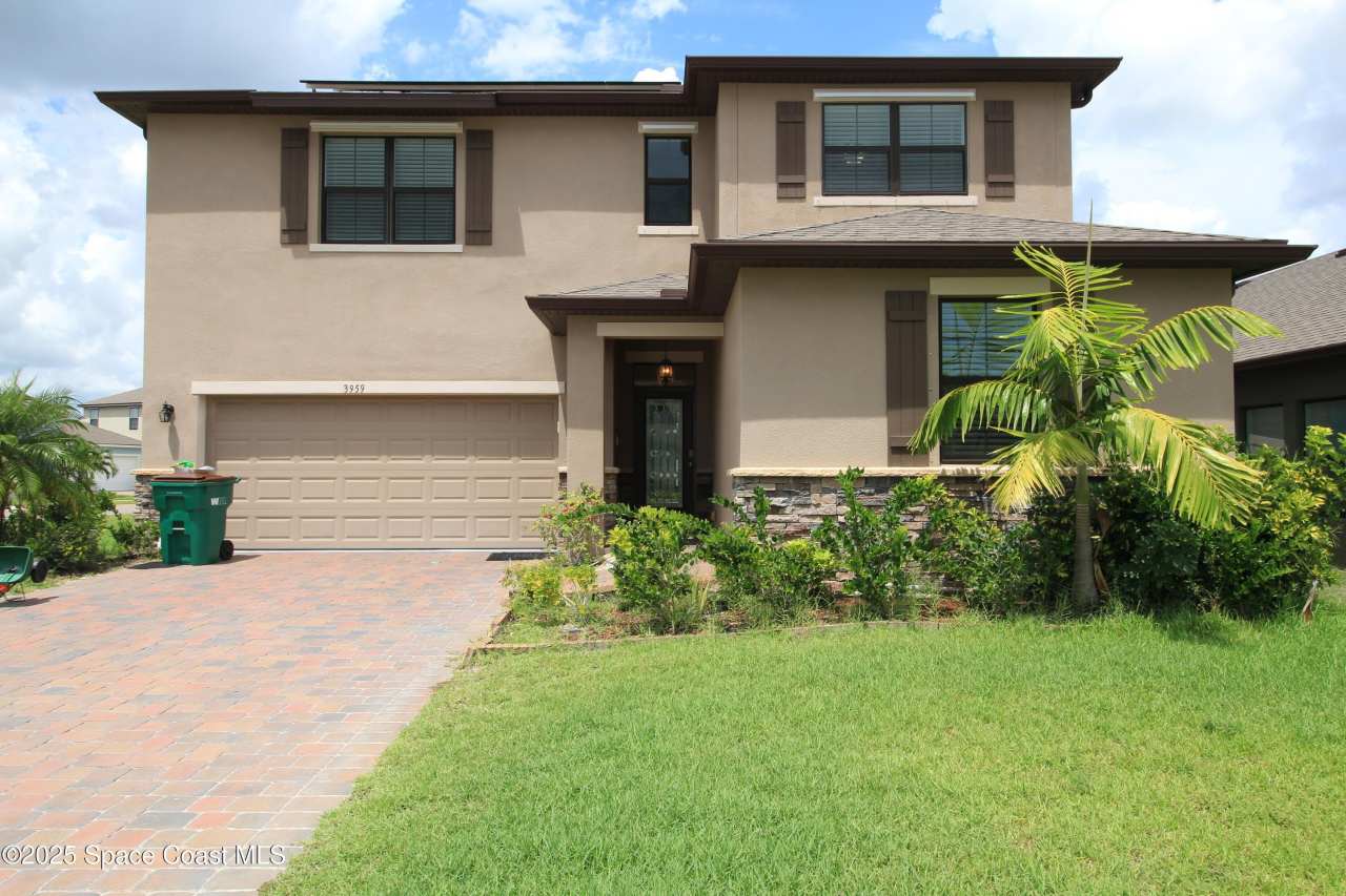 3959 Alligator Flag Circle