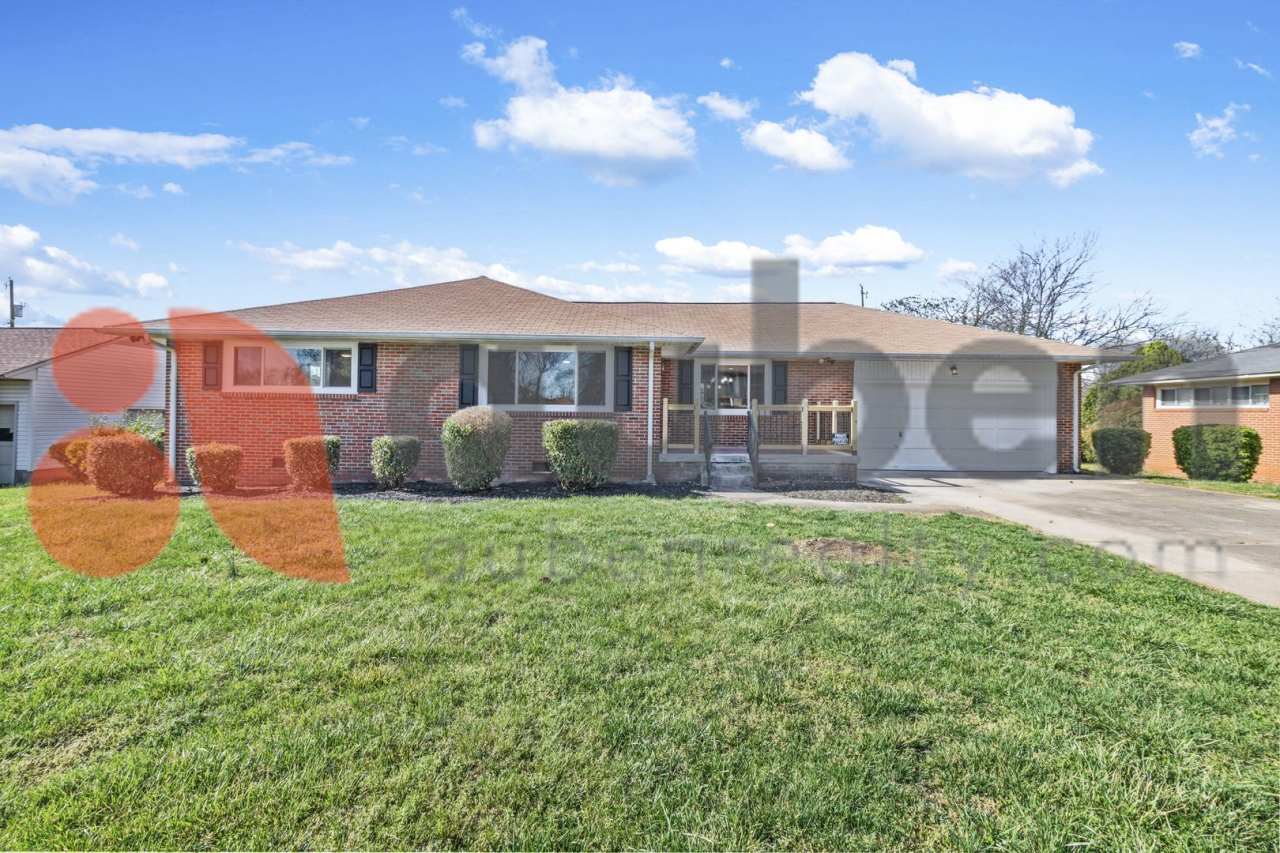 4430 Lilac Lane