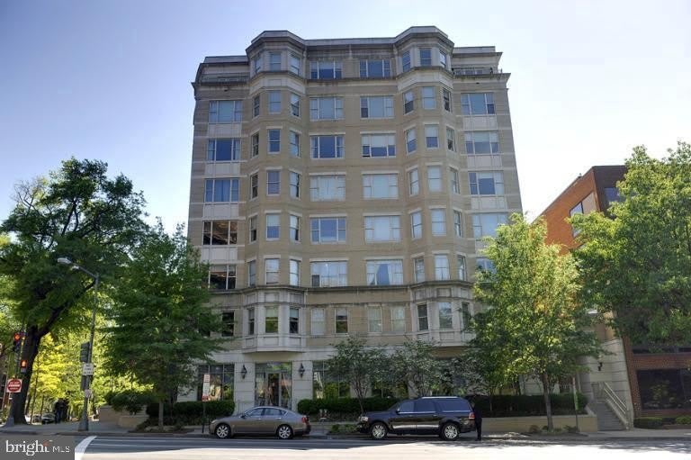 2600 PENNSYLVANIA Avenue NW unit: 704