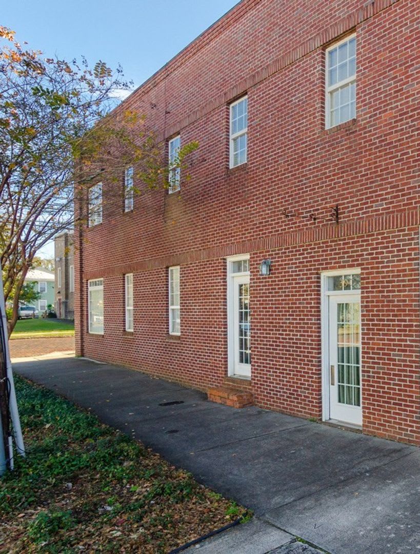 319-B North Fourth Street