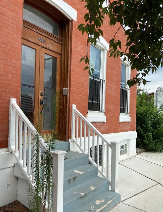 3711 Lancaster Avenue - 1W