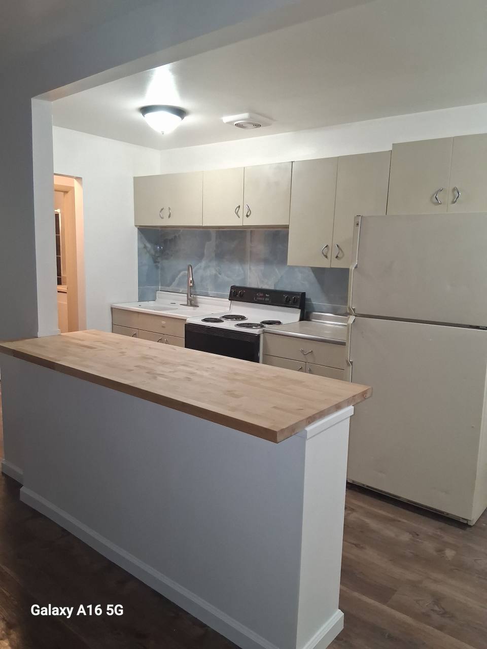 340 Colorado River Blvd.