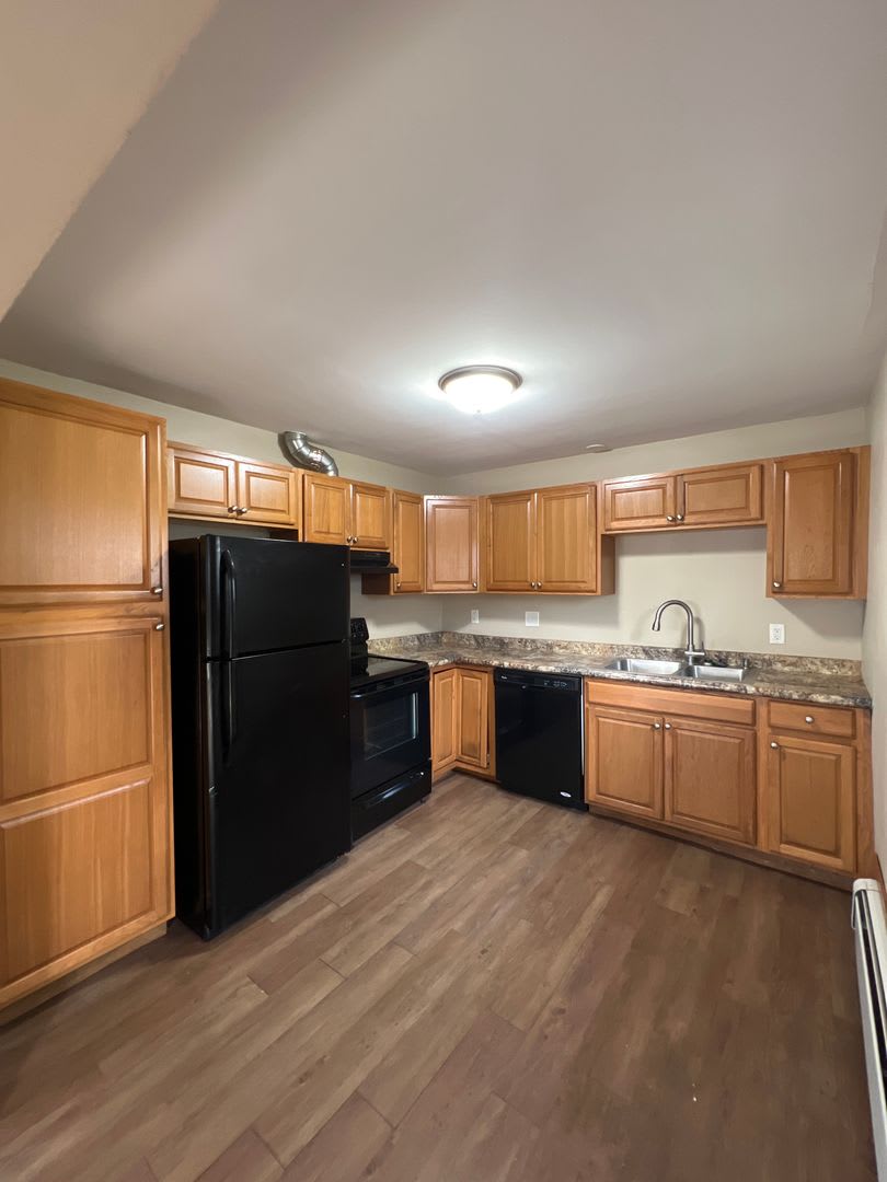 110 1/2 6th Ave SE #2