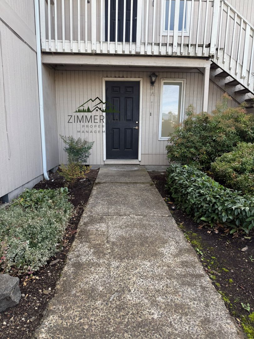 187 S 43rd St Unit A-D