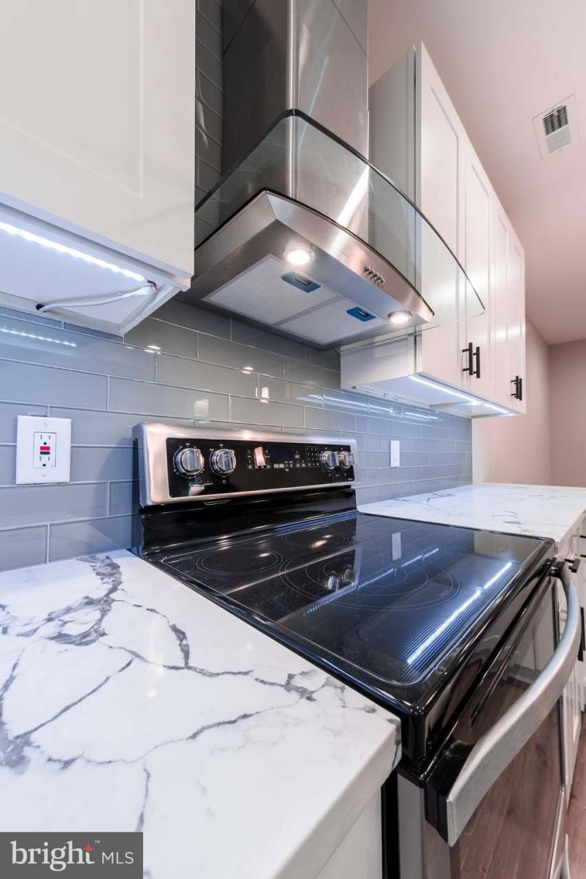 2219 FRANKFORD AVENUE