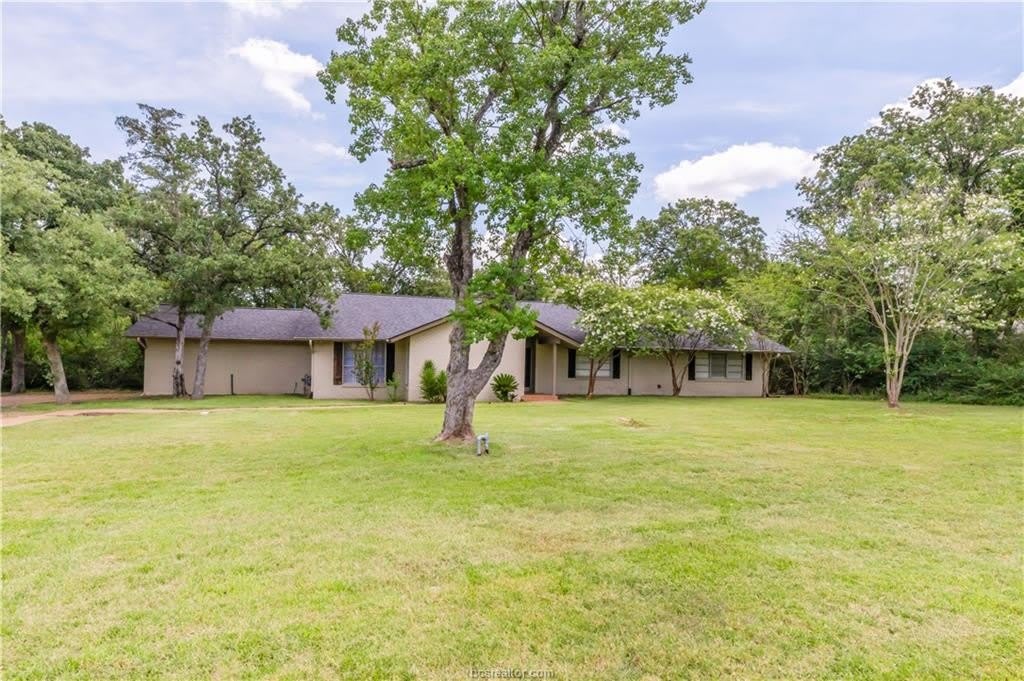 714 South Rosemary Drive