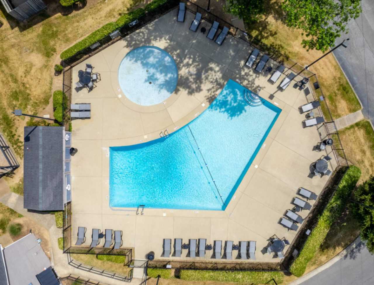 Brentwood Hills Luxury Townhouses