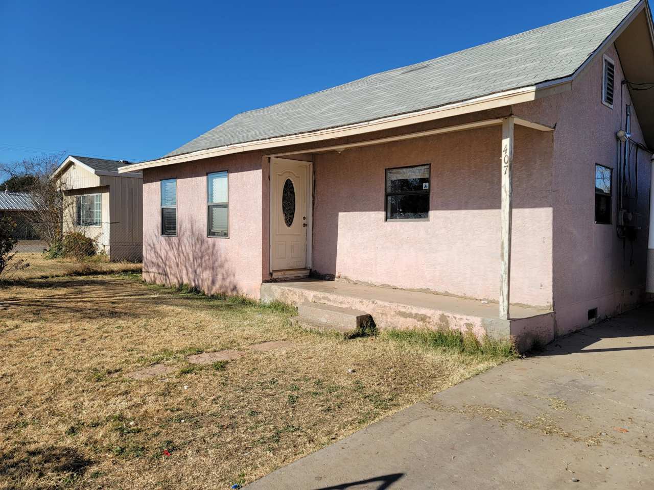 407 East Mathews Street