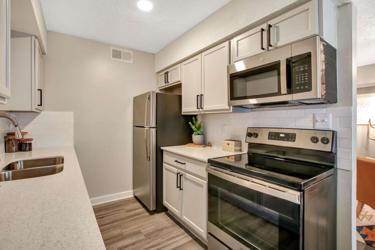 Lockhart Apartment Homes