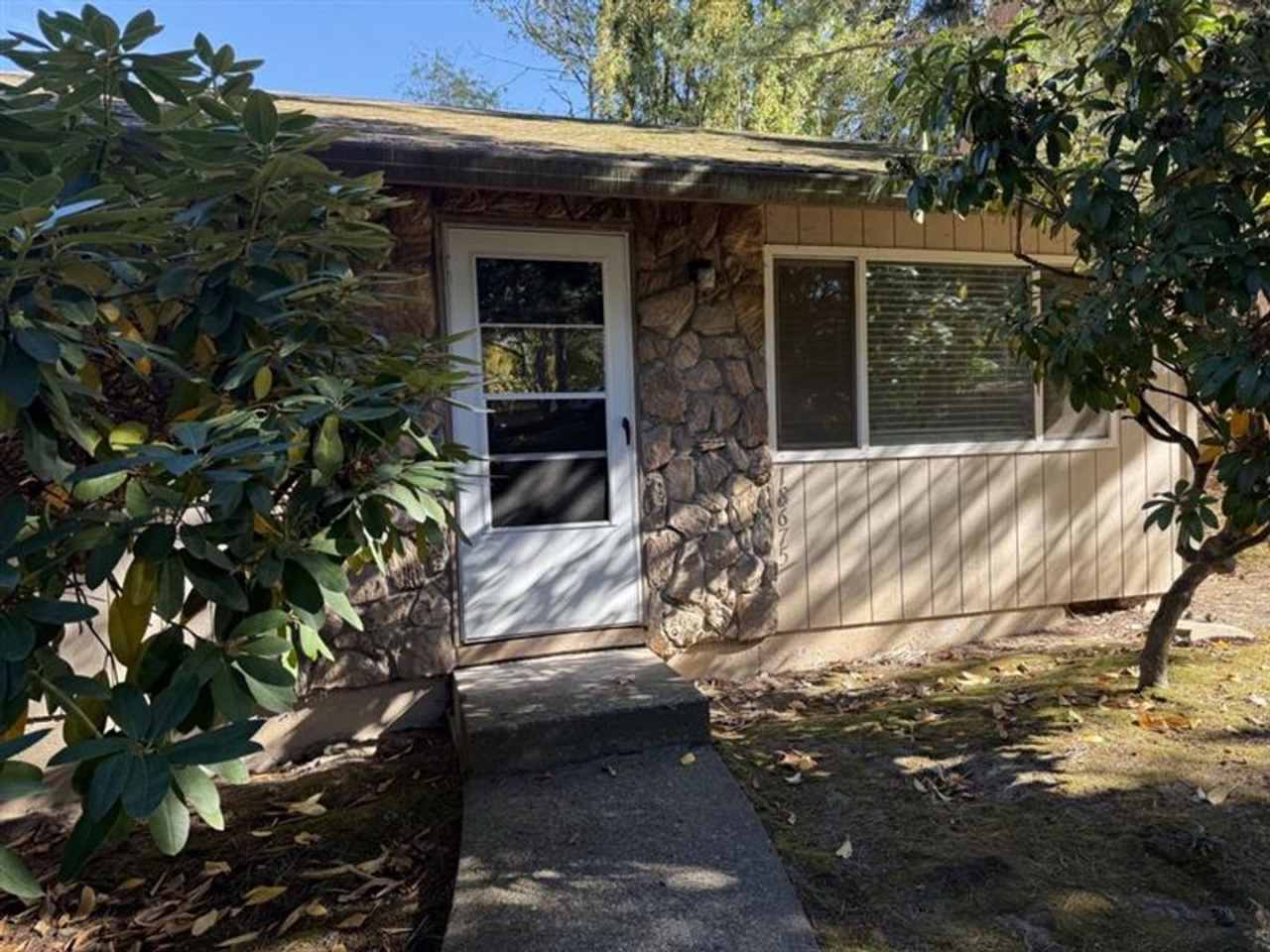 18675 NW Shadow Lane ~ MOVE IN SPECIAL! 1/2 Off 1st Months Rent!! 6 Month lease