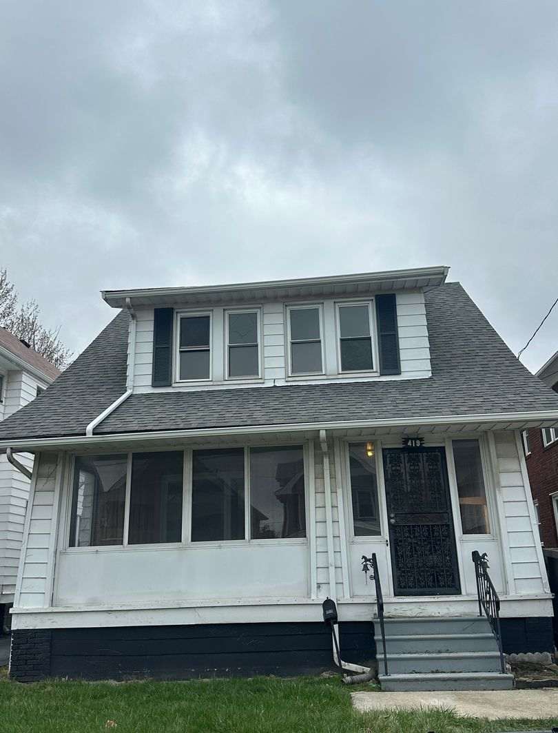 Lakeshore Boulevard area 4 bedroom single