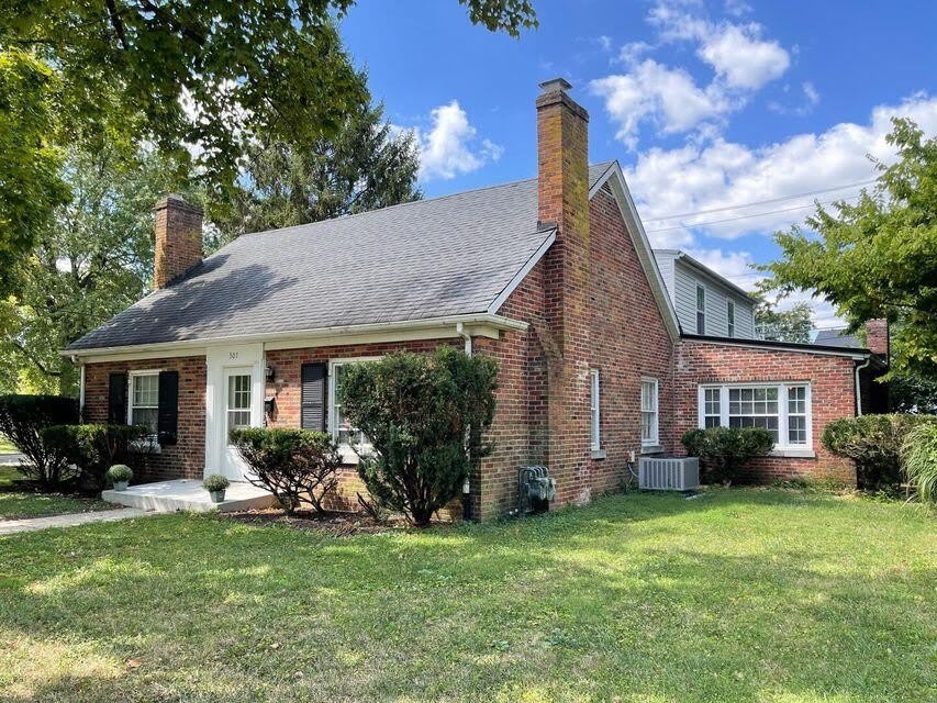 307 Hillsboro Avenue