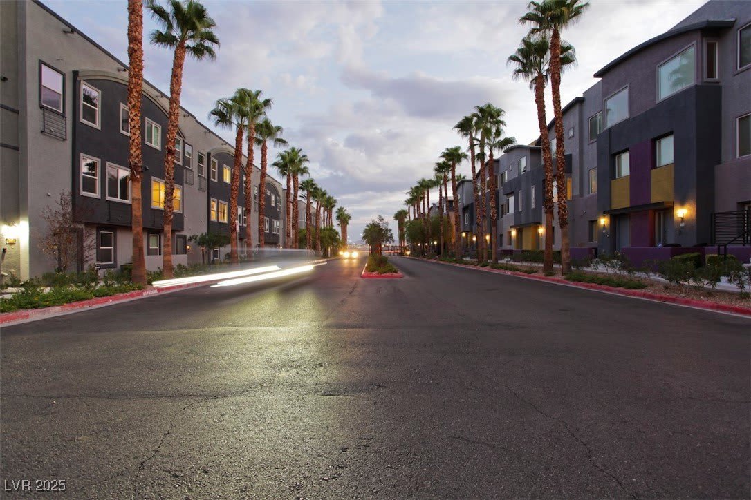 9050 W Tropicana Avenue