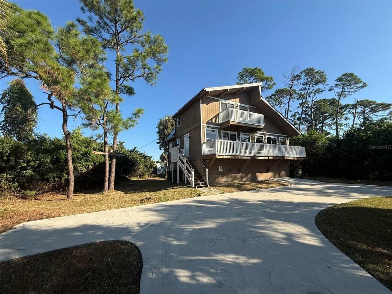 18170 LAKE WORTH BOULEVARD