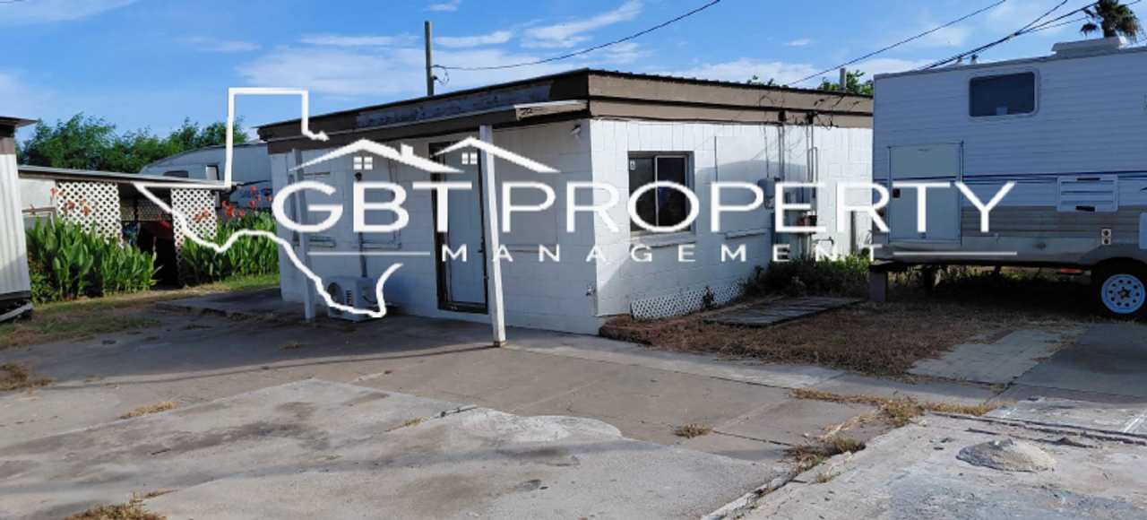 Lazy Days Port. - 314 Railroad St.