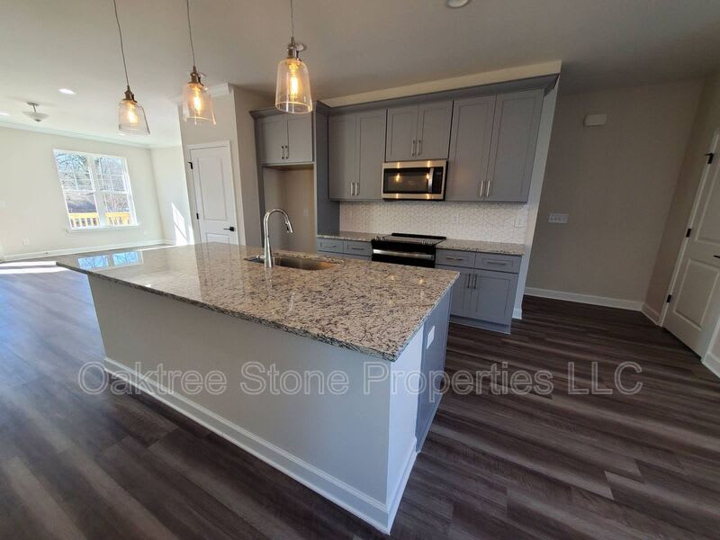 2589 Ocean Walk Drive NW