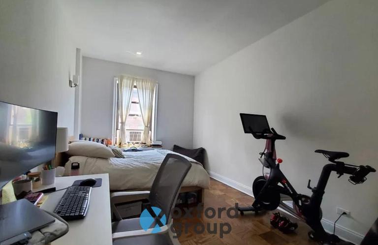 231 West 22nd Street