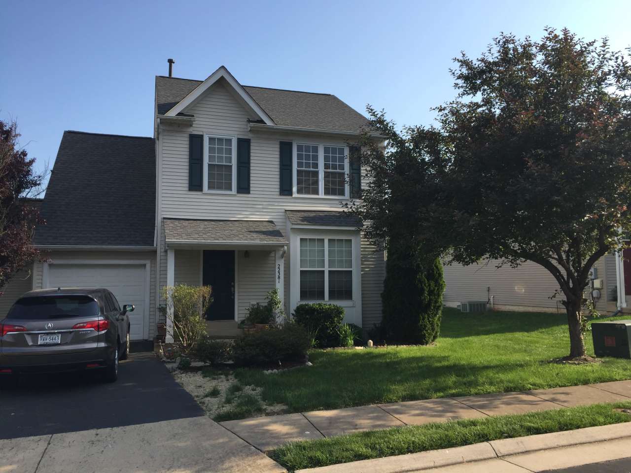 22381 Maison Carree Square