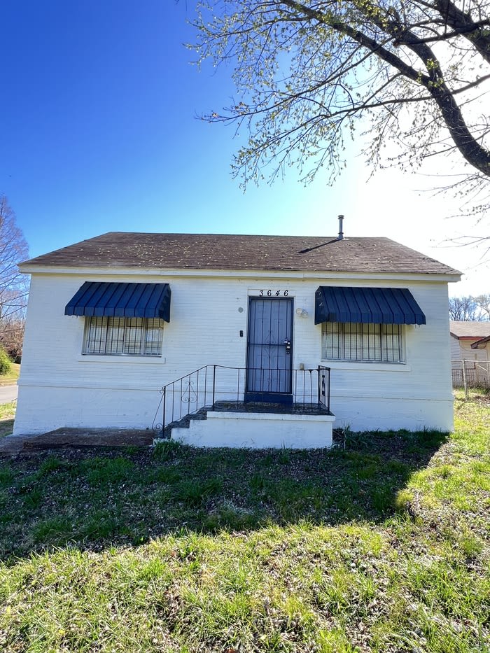 3646 Overton Crossing Street