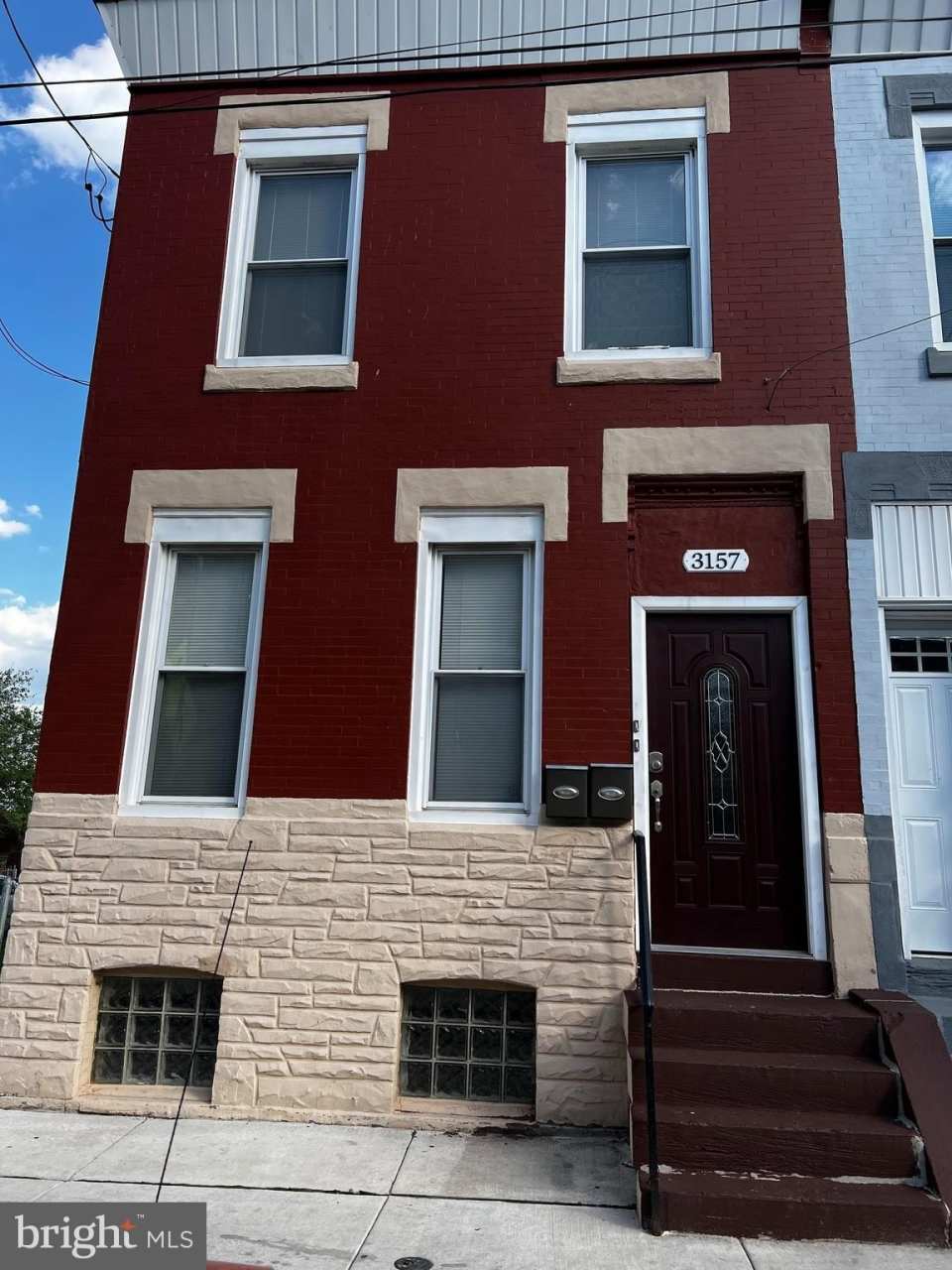 3157 RICHMOND STREET