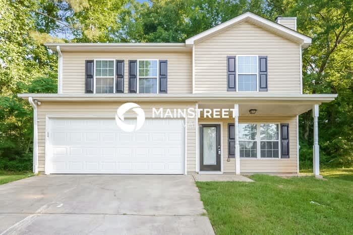 405 Hawthorne Circle