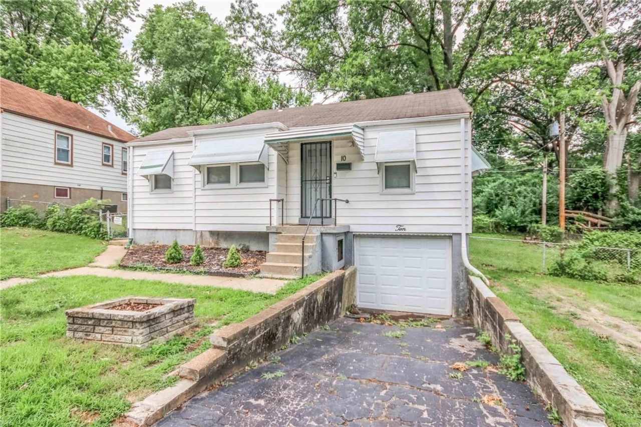 Charming 2-Bedroom Home