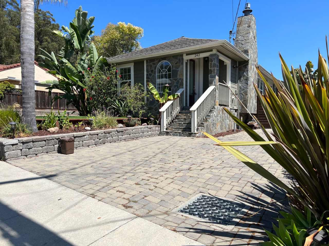 Prospects Heights Charmer 3bd / 2.5ba House