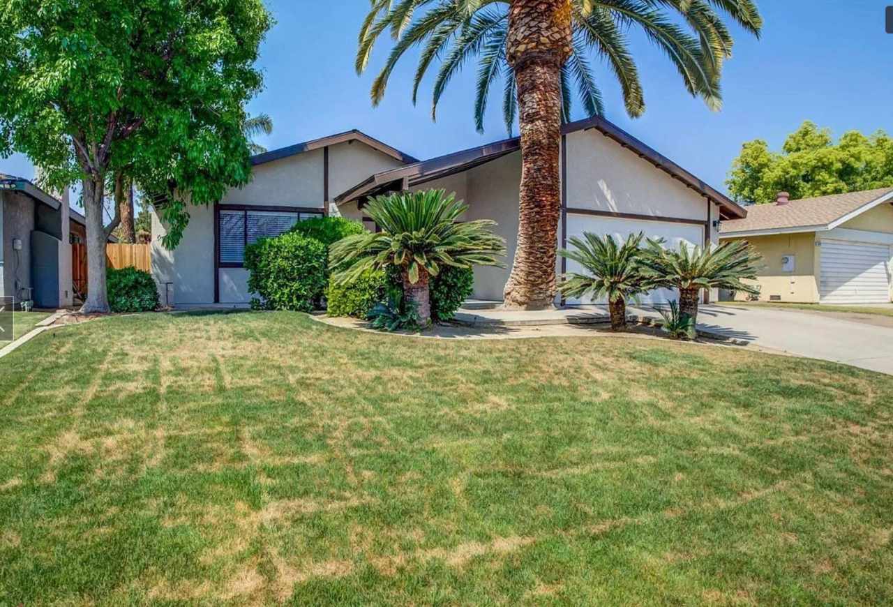 Beautiful 3 Bedroom 2 Bath