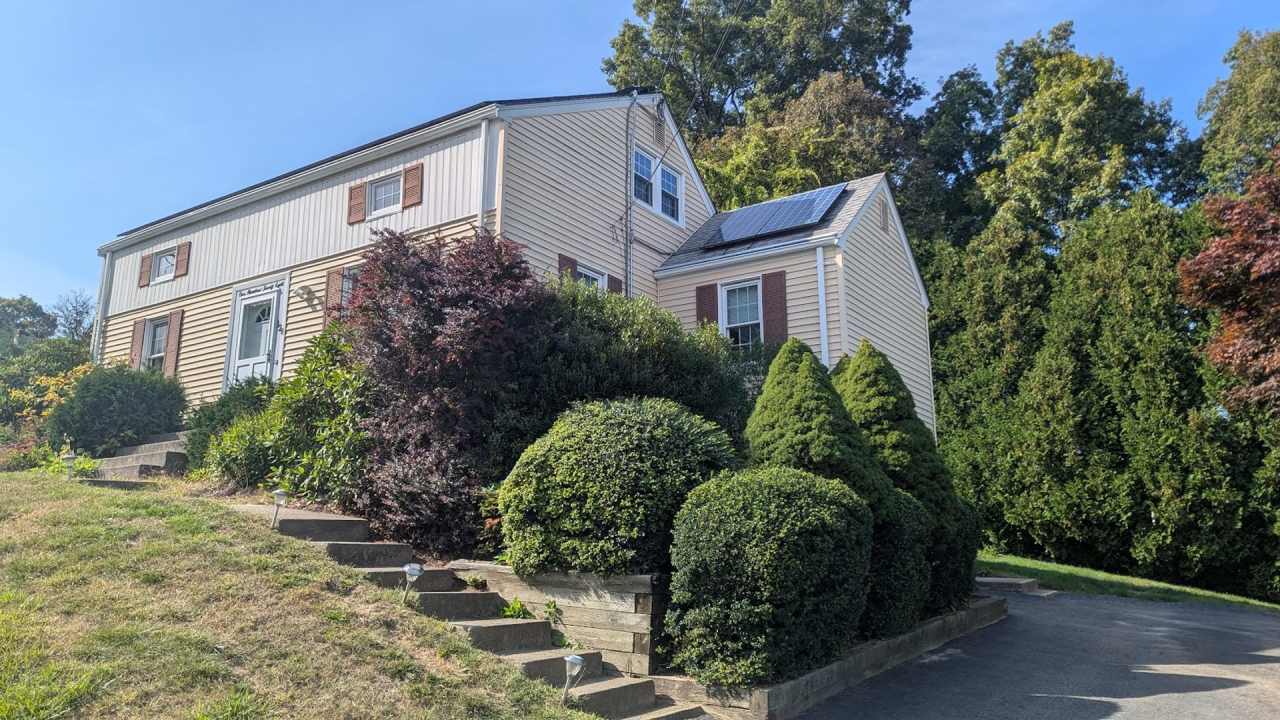 ***Please Respond Directly to the Online Listing, Calls May Not Be Returned***