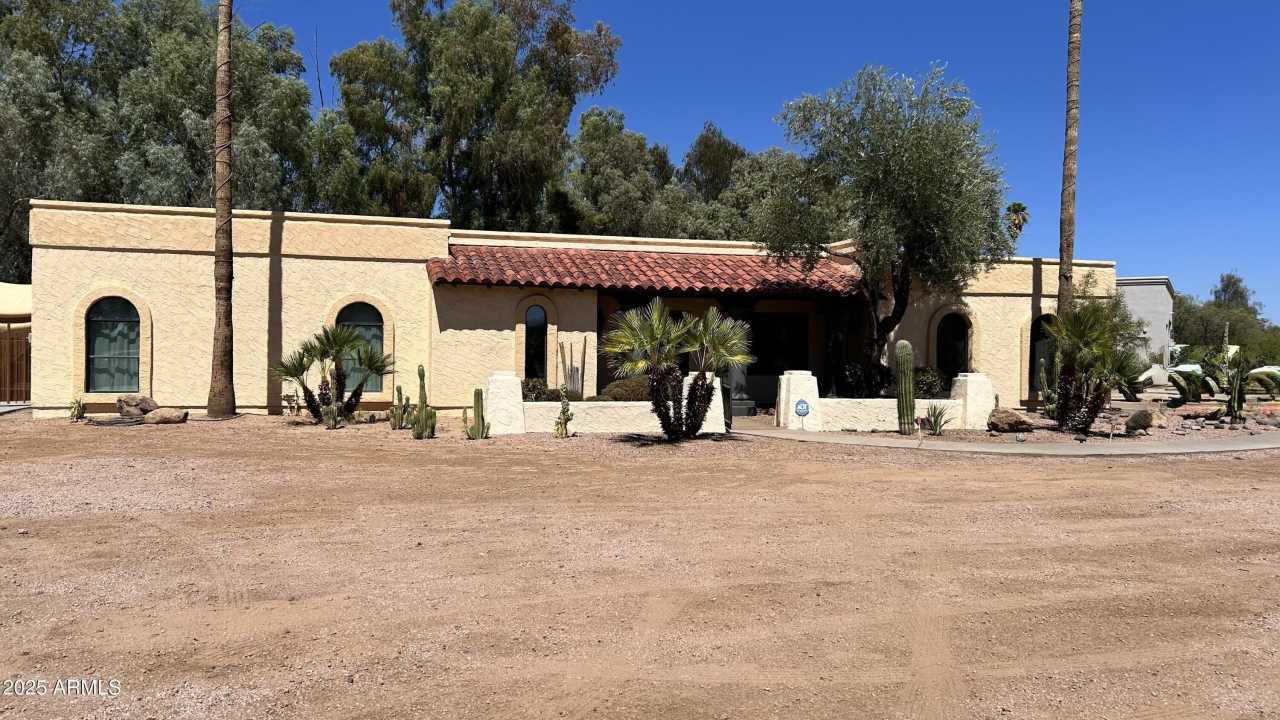 7220 E Sweetwater Avenue