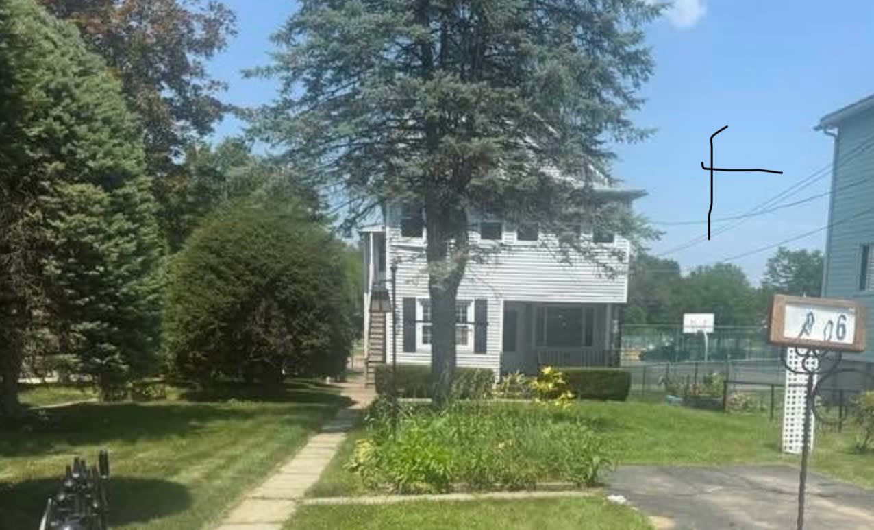 1906 Farr Street - 2nd fl