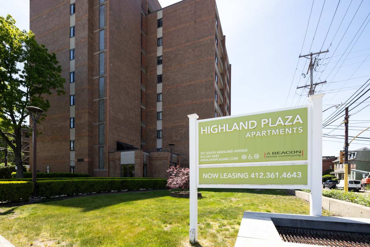 Highland Plaza