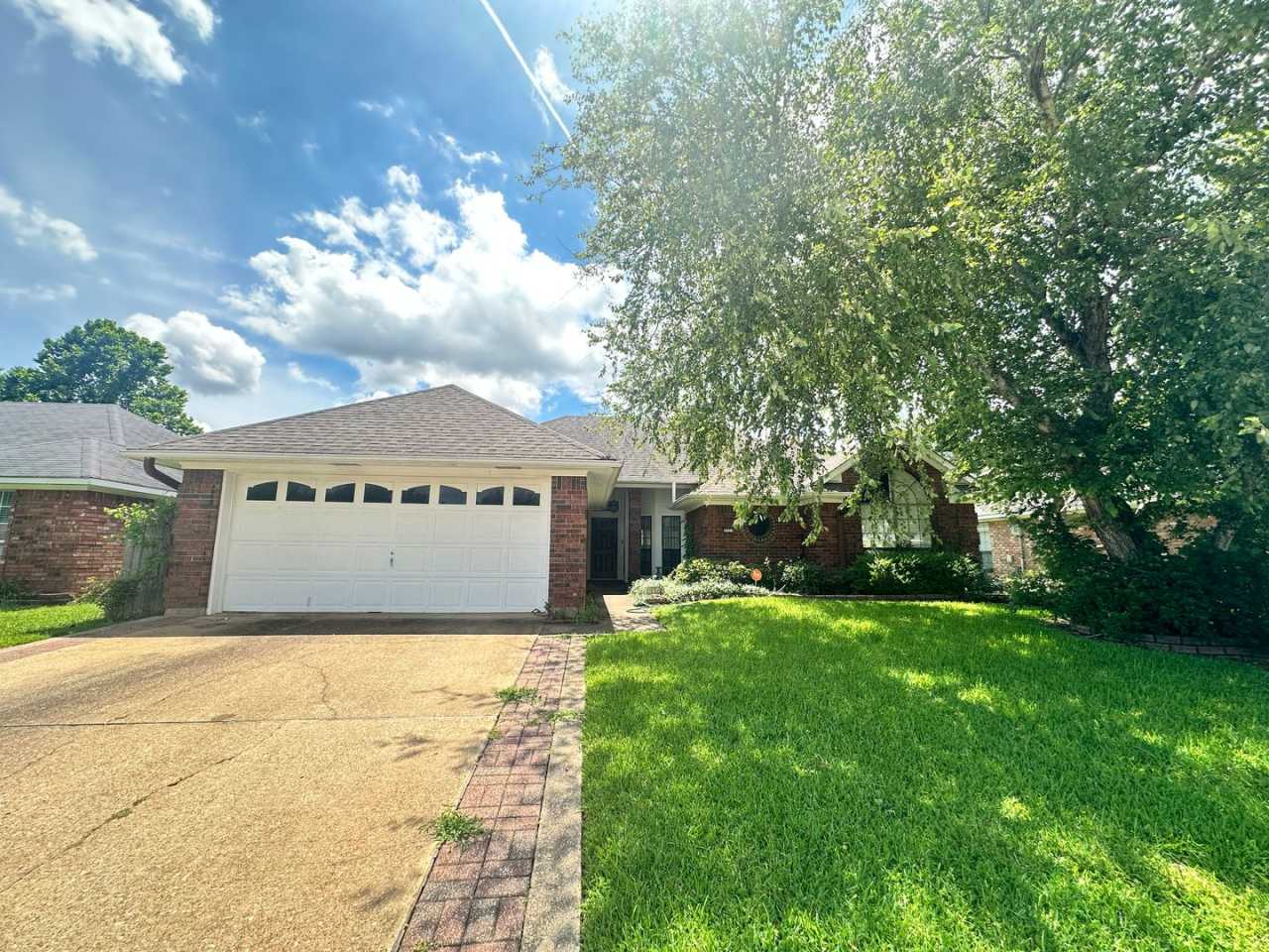 Close to Barksdale Air Force Base...