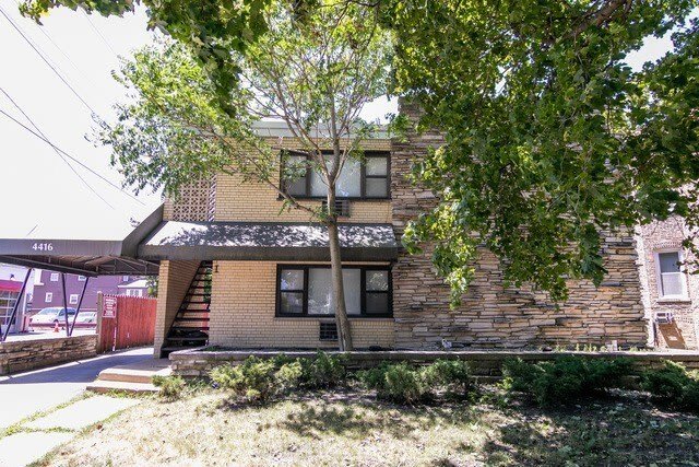 4416 N Kostner Avenue