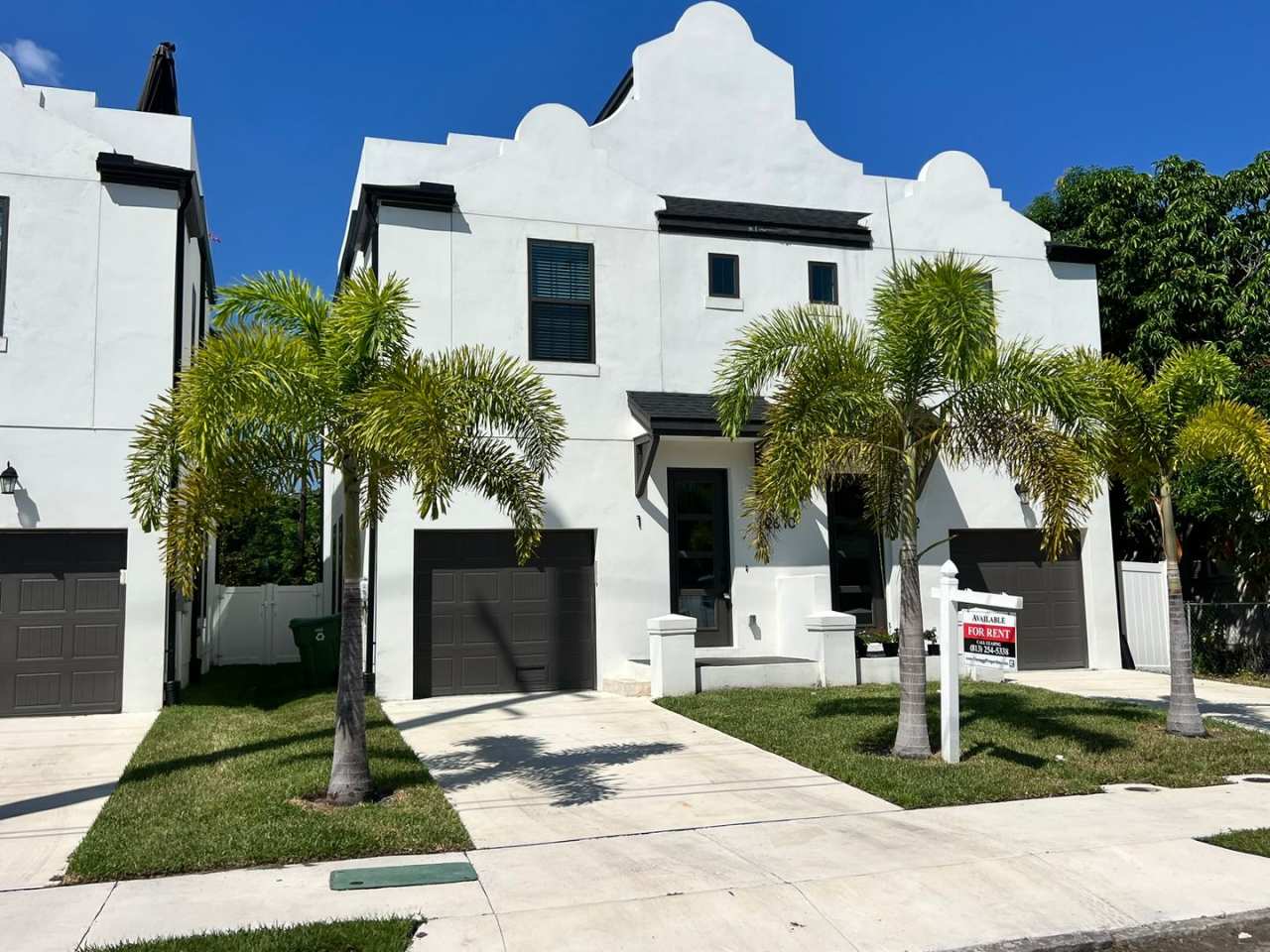 2024 Townhome with Rooftop Patio
