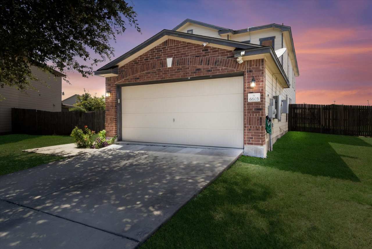 *FIRST MONTH FREE, IF MOVED IN BY 12/31/25*