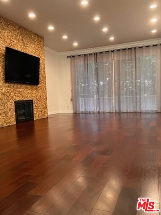 1880 VETERAN Ave unit: 107