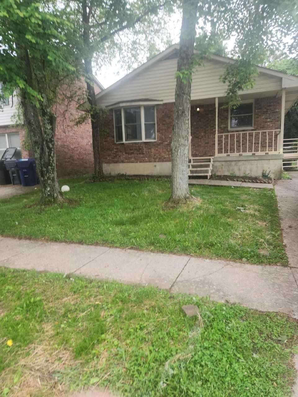 1000 Tatesbrook Drive