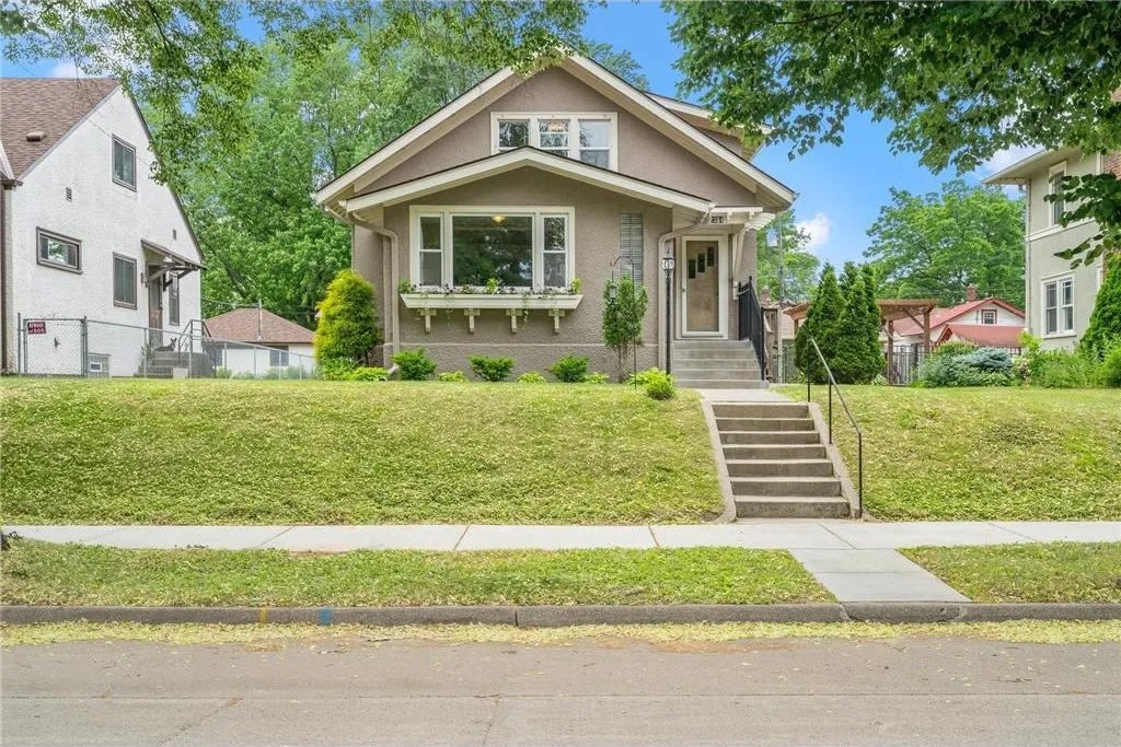 2334 Northeast Arthur Street, Unit 2