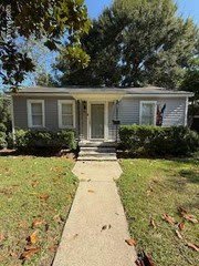 768 Saint Louis Street