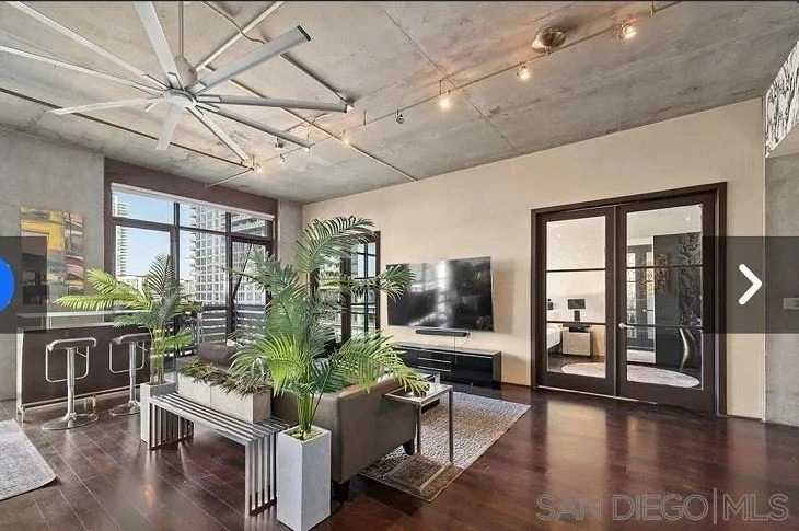 527 10Th Ave unit: 605