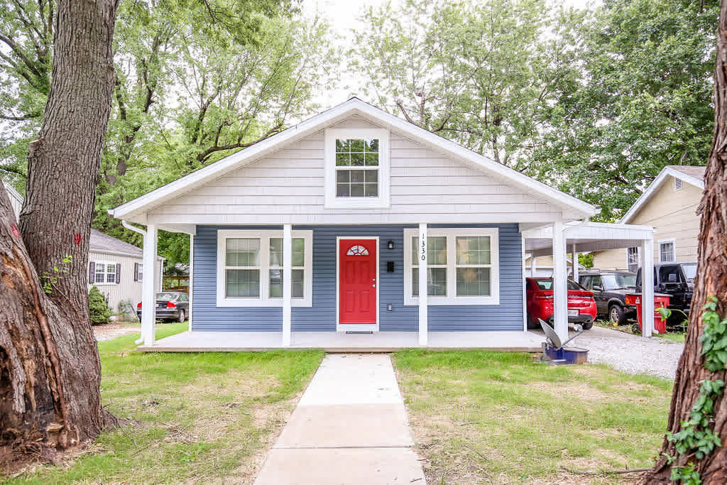 Beautiful  Charming 4 Bed / 2 Bath Home – Newly Updated  Move-In Ready!