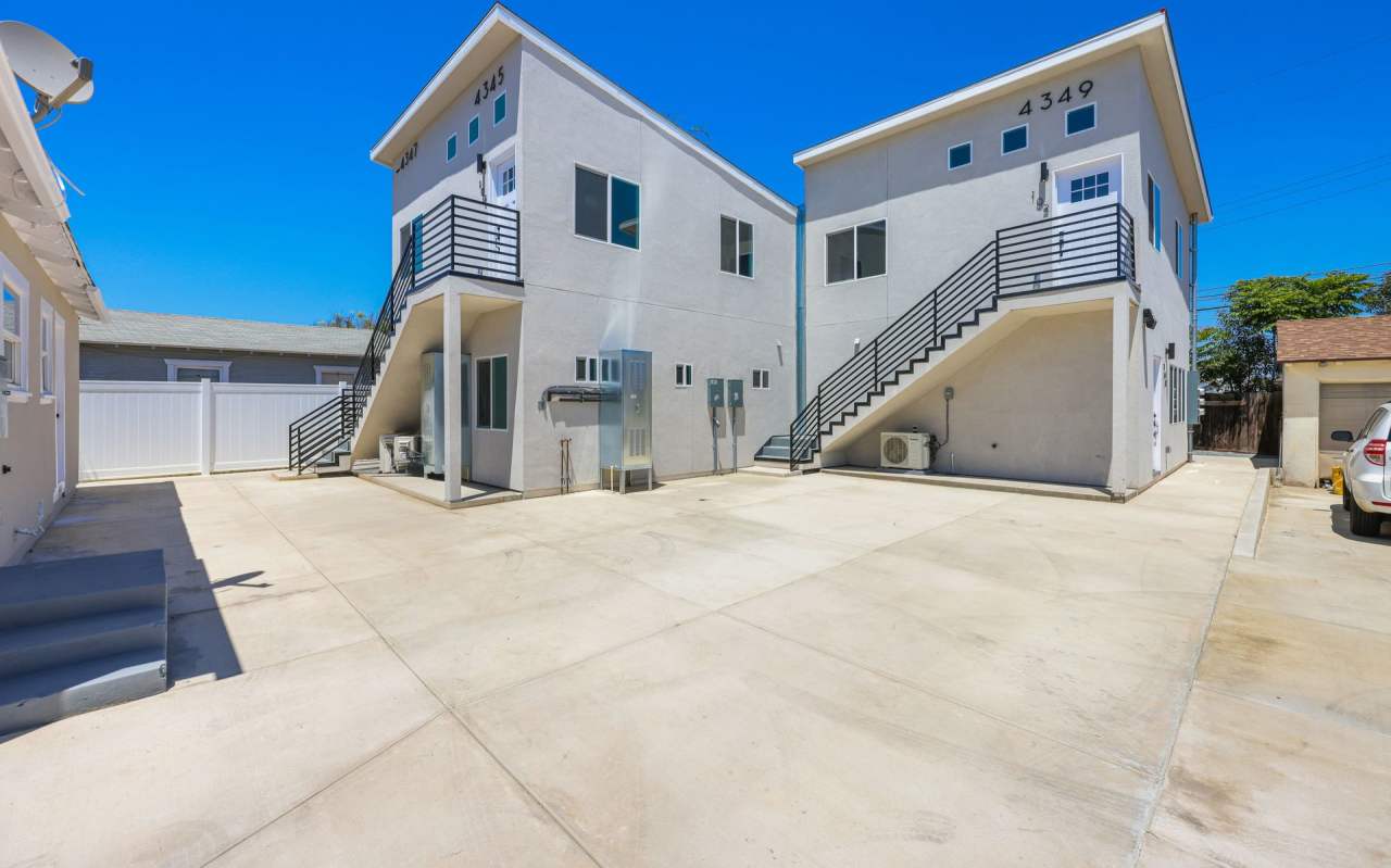 Brand-New  Luxe Downstairs 1-Bed/1-Bath Unit; HALF OFF ONE MONTH'S RENT!