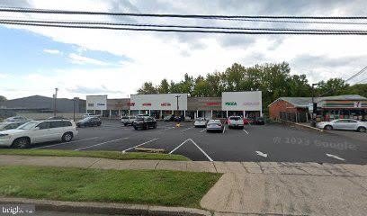 914 TRENTON Road unit: 1