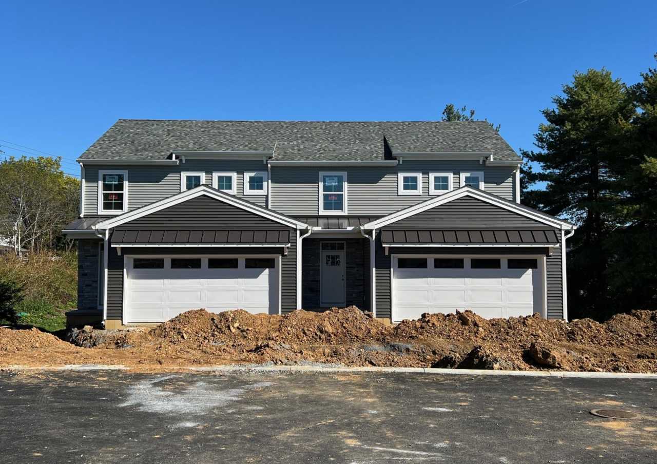 The Grove on Hickory Lane