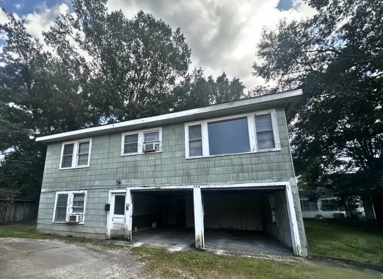 704 E. Thomas StreetApt B